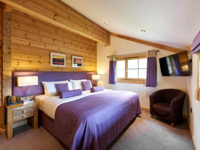 Hunter Lodges