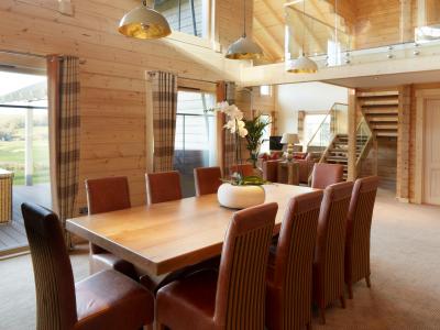 Hunter Lodges